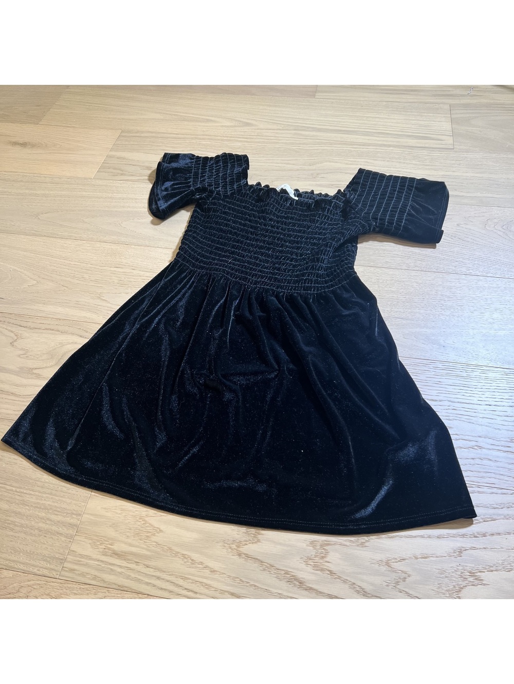 Urban Outfitters Women's Black Dress – Size S